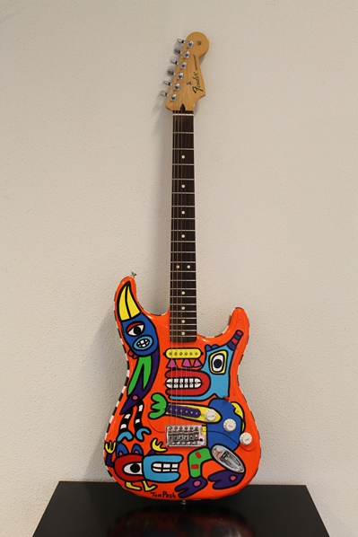 Fendor Stratocaster art edition for French rock artist Jean Pierre Danel orange edition (SOLD)
